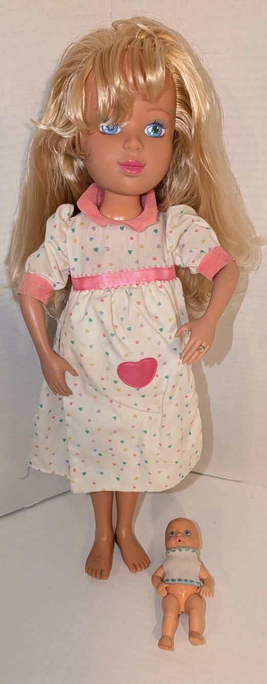 Vth 1992 Mommy's Having A Baby Pregnant 18" Doll Tyco Includes Original Baby